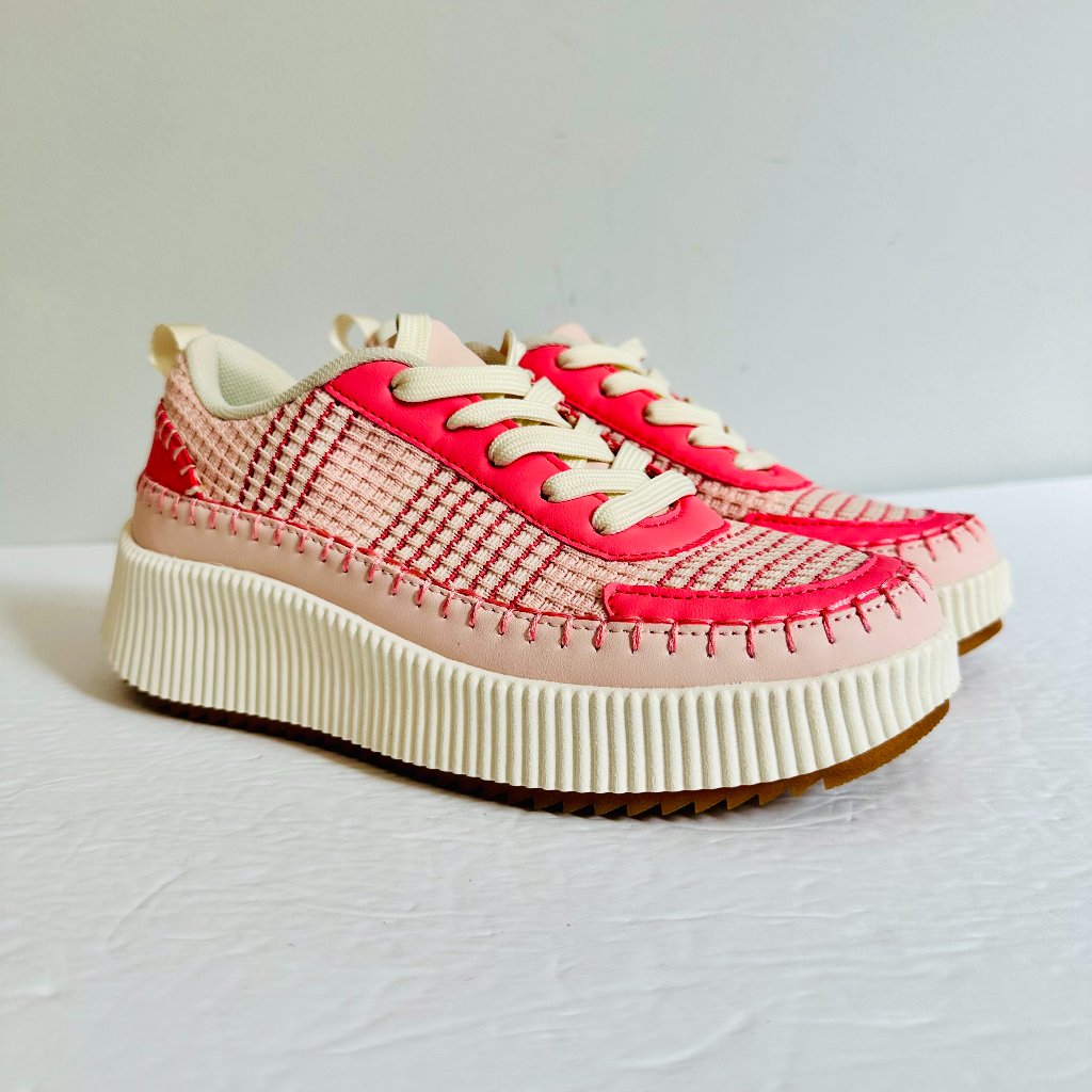 Nwob Nicole Miller New York Brita Crochet Patchwork Barbiecore Pink Sneakers